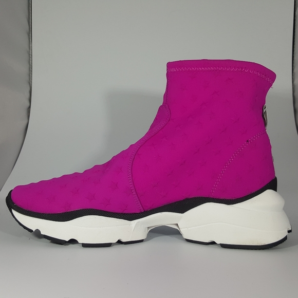 NR Rapisardi Trainer Bootie w Stars & Sneaker Sole - Picture 3 of 5